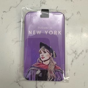 Taylor Swift NYU Welcome to New York Luggage Tag